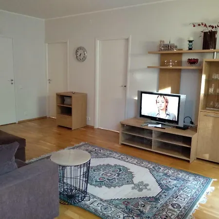 Kadriorg Spacious, Cozy 3-rooms Apartamento *