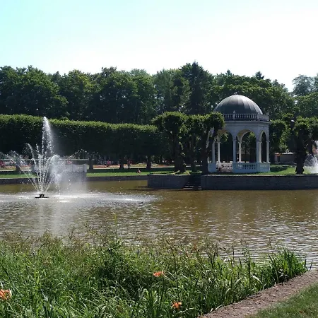 Kadriorg Spacious, Cozy 3-rooms Apartamento