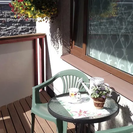 Kadriorg Spacious, Cozy 3-rooms Apartamento *